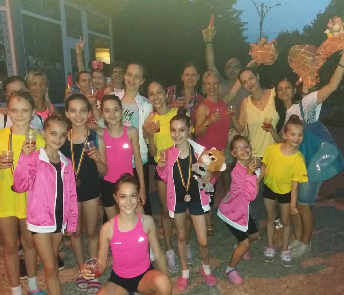 Gimnastele de la CSȘ Reșița, evoluție de excepție la Campionatul Național Școlar de la Oradea!