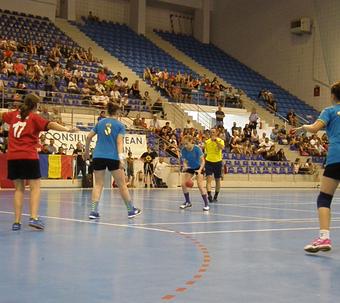 Performanță : Aur la Turneul Final, pentru handbalistele de la Traian Vuia!
