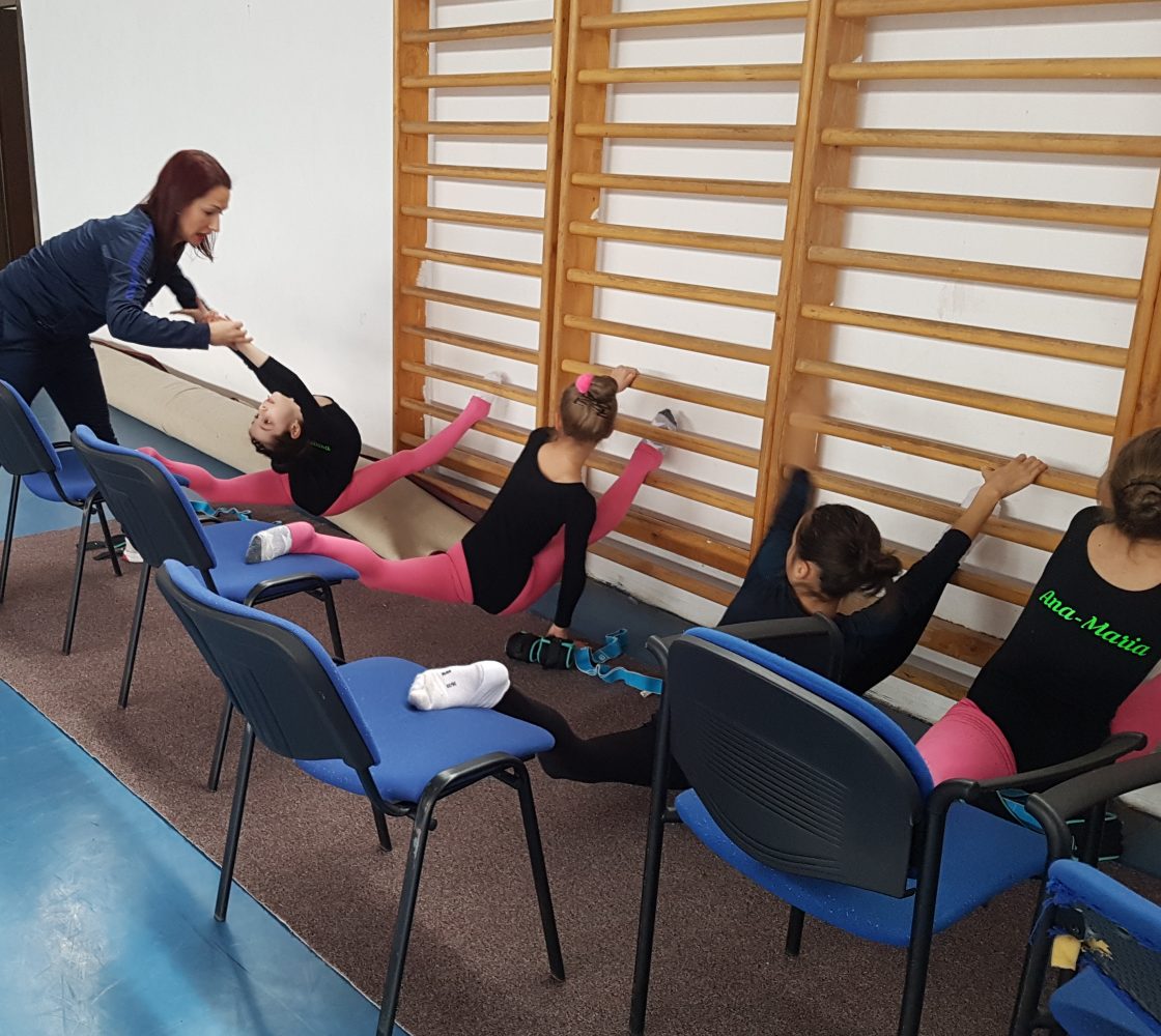 Concurs greu pentru gimnastele de la CSȘ Reșița!